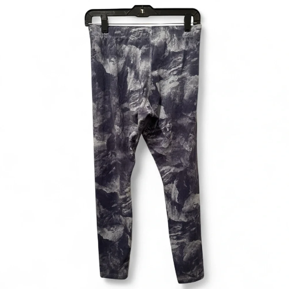 Nike dynamic abstract